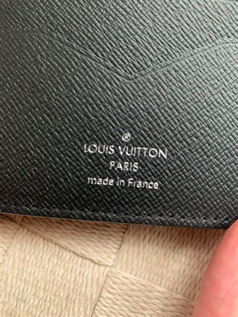 lv pince wallet taiga